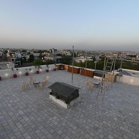 Hadendra Residences Jaipur Extérieur photo